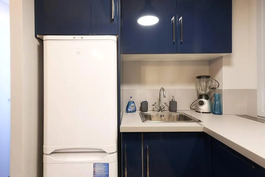 Newly Renovated Spacious Apartment In Montorgeuil Area Paris